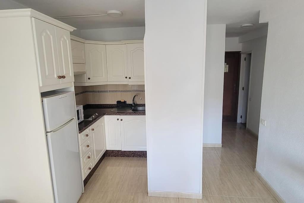 Comodoro Los Cristianos 302T Екстериор снимка